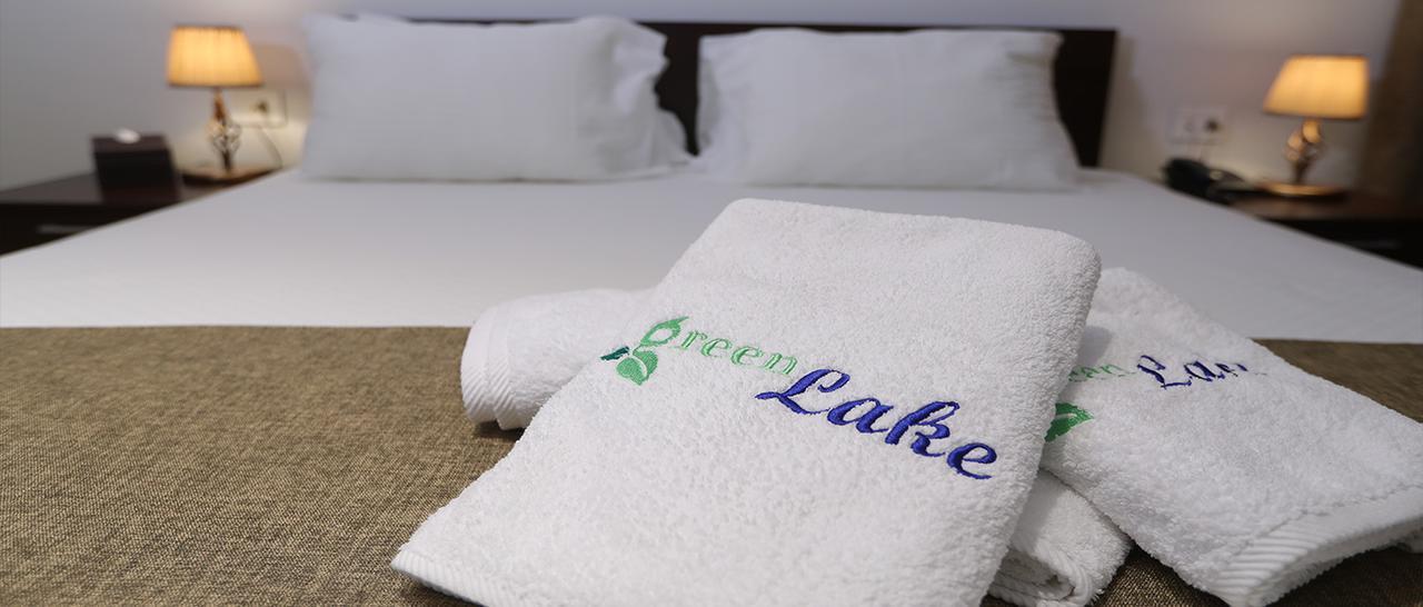 Green Lake Hotel - Jezzîne Zewnętrze zdjęcie